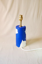 Load image into Gallery viewer, Blue and white lamp base 1
