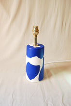 Load image into Gallery viewer, Blue and white lamp base 2
