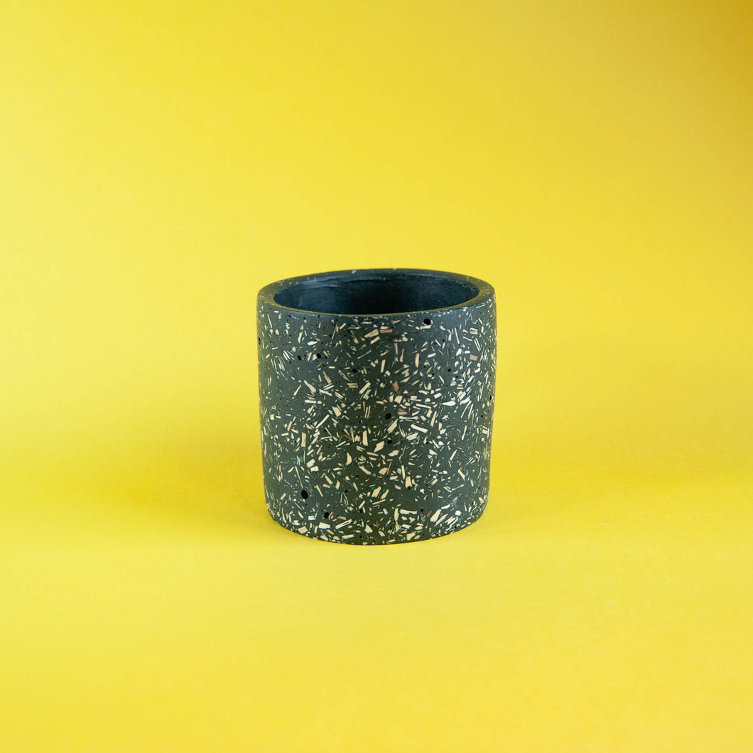 small black plant pot